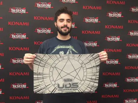 Gustavo Lattari from Brazil used his Altergeist Deck to win the Random Public Event Playoff and take home an Orichalcos Game Mat!